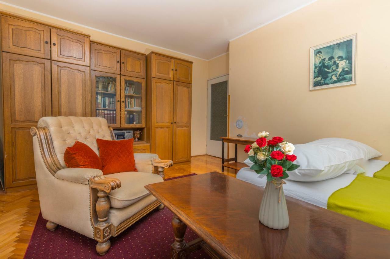 Apartment Center Цриквениця Екстер'єр фото