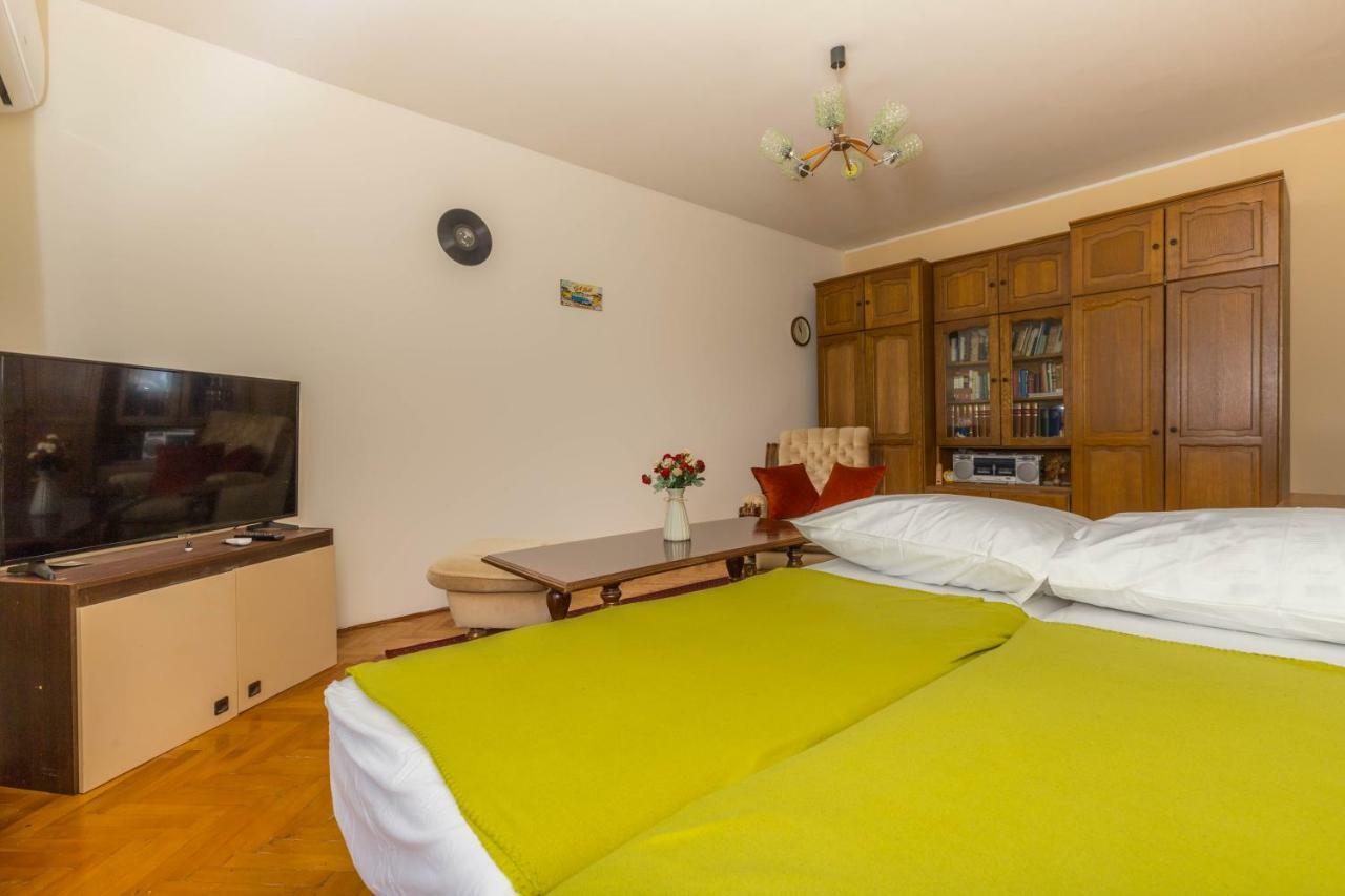 Apartment Center Цриквениця Екстер'єр фото