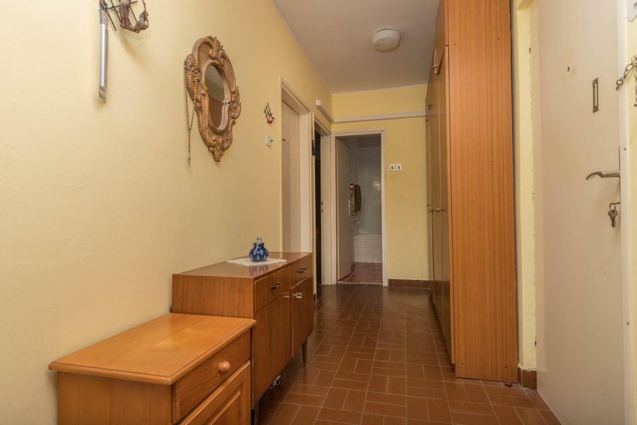 Apartment Center Цриквениця Екстер'єр фото